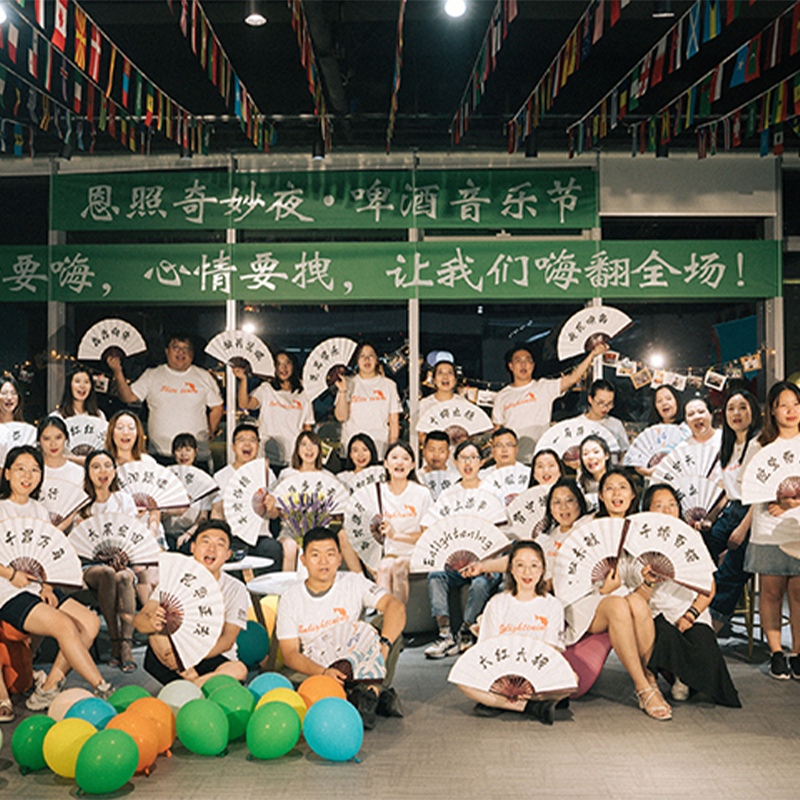Our Employees at an event. As a China manufacturer, we start with consultation, understanding your plastic pallet needs like industrial heavy - duty and rackable ones.