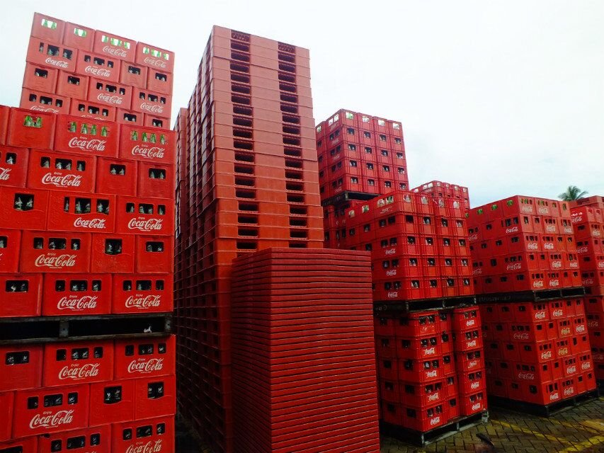 Final approval and delivery of finished plastic pallets